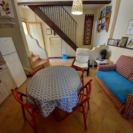 Feriehus Atypique Dans Maison Du 18eme Siecle